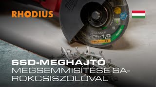 SSD-meghajtó megsemmisítése sarokcsiszolóval