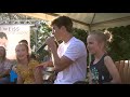 Kindernothilfe Botschafter Wincent Weiss: Exklusives Gartenkonzert