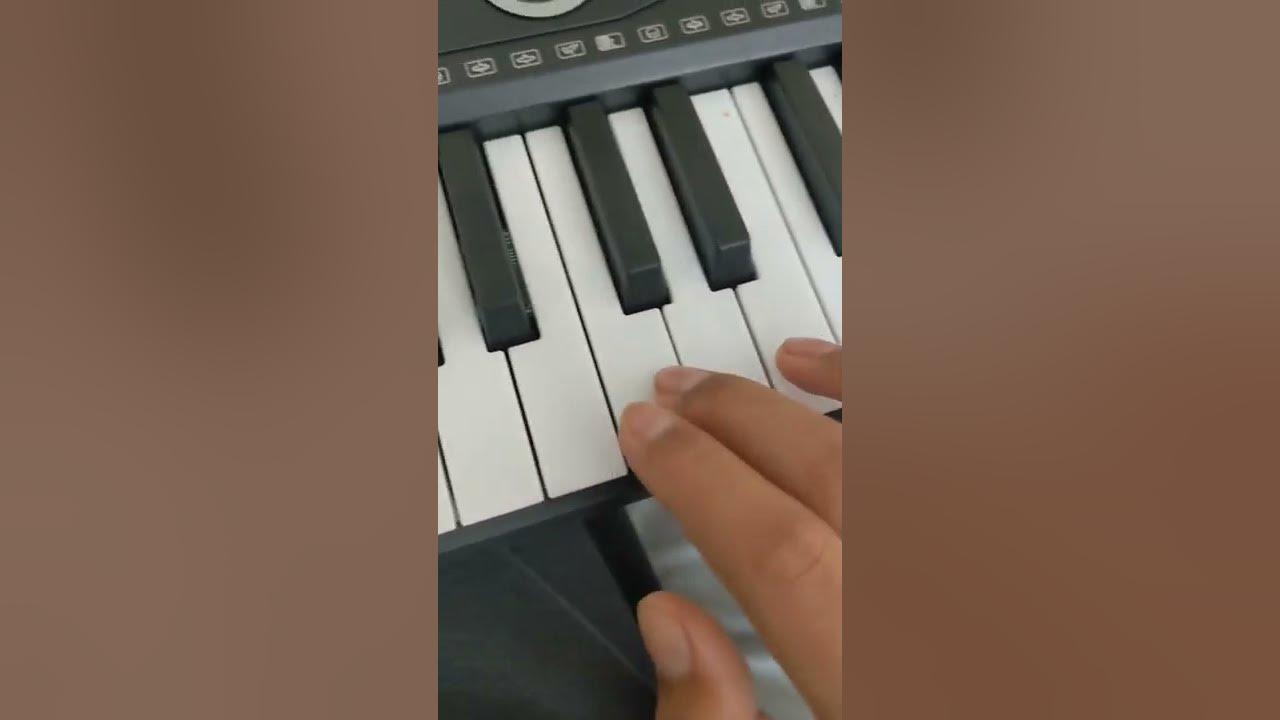 I can play piano! - YouTube