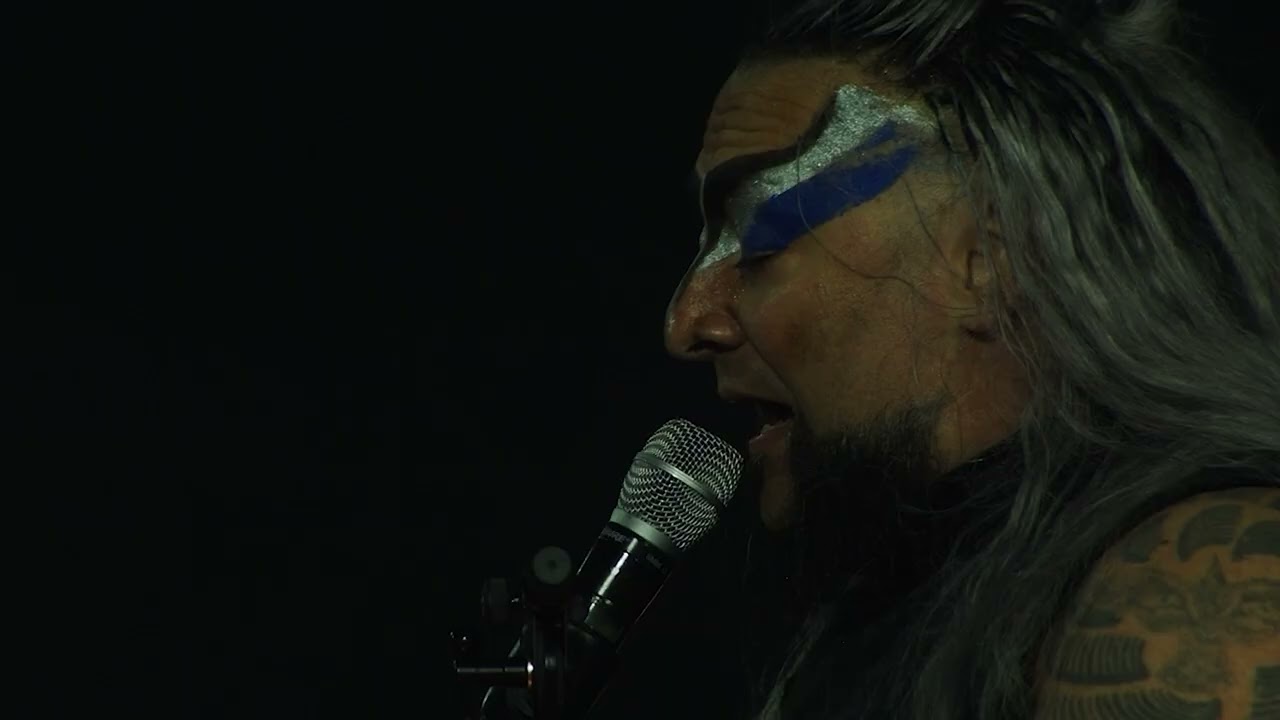 21 HAYKO CEPKİN - GELİN OLMUŞ (STADYUM SHOW)