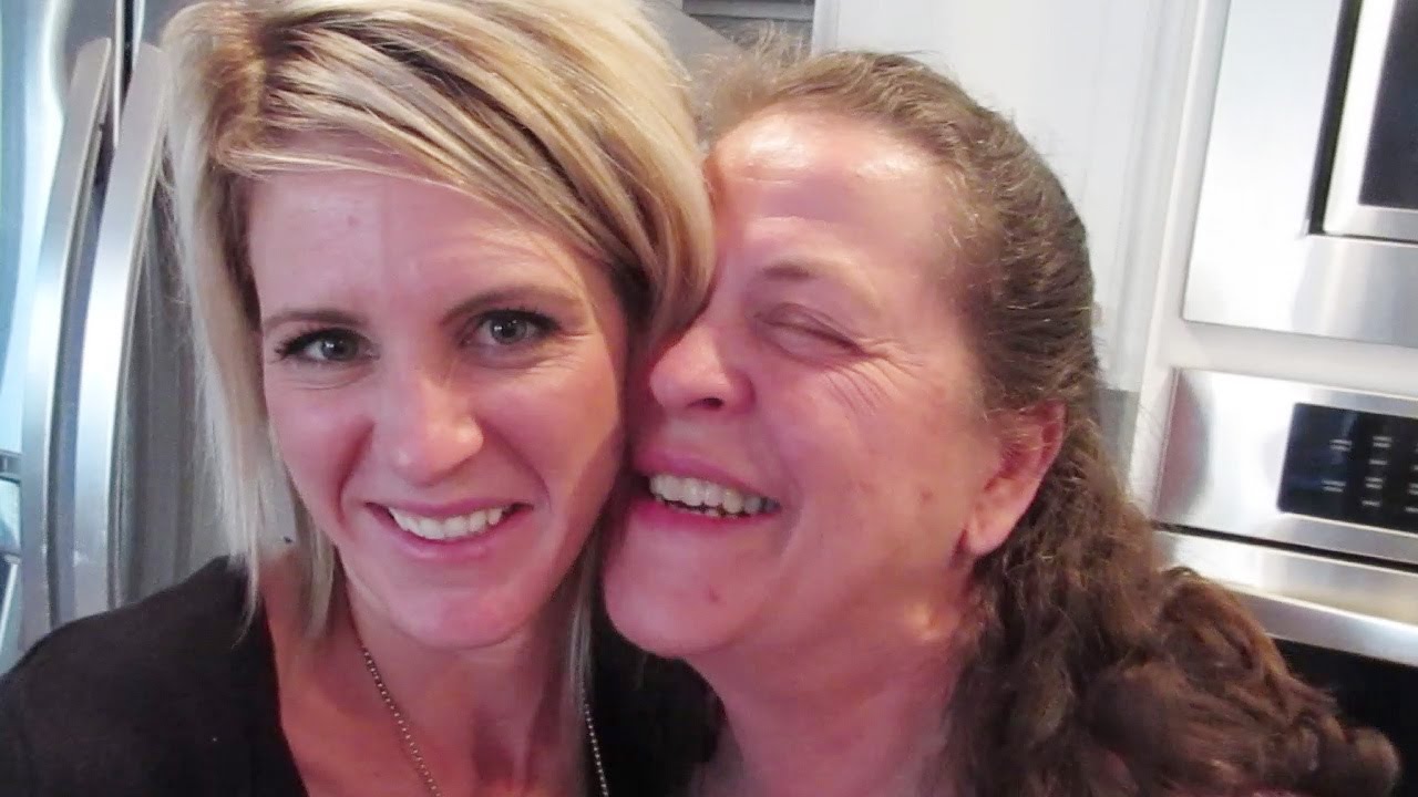 AWKWARD MOTHER DAUGHTER MOMENT - YouTube