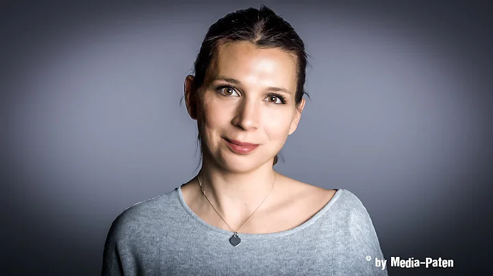 Jill Bttcher - Interview mit der Stimme von Bloom ...
