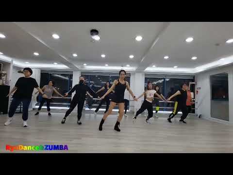 Christopher/CHUNG HA(크리스토퍼/청하) - When I Get Old FULL VIDEO