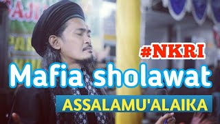 GUS ALI GONDRONG ASSALAMU'ALAIKA CANDIMULYO DOLOPO MADIUN