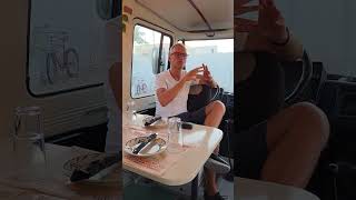 Η χώρα είναι όμηρος μιας πολιτικής κάστας και μιας επιχειρηματικής ελίτ: #ως_πότε;