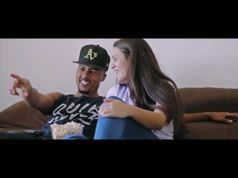 Grupo Coisa E Tals - É Tarde