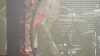 Tommy Lee - Roller Coaster 360 Drum Solo - Manchester MEN Arena 2011