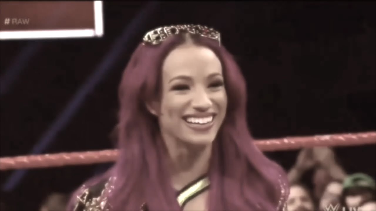 Sasha Banks & Bayley(MV )-Right thru me