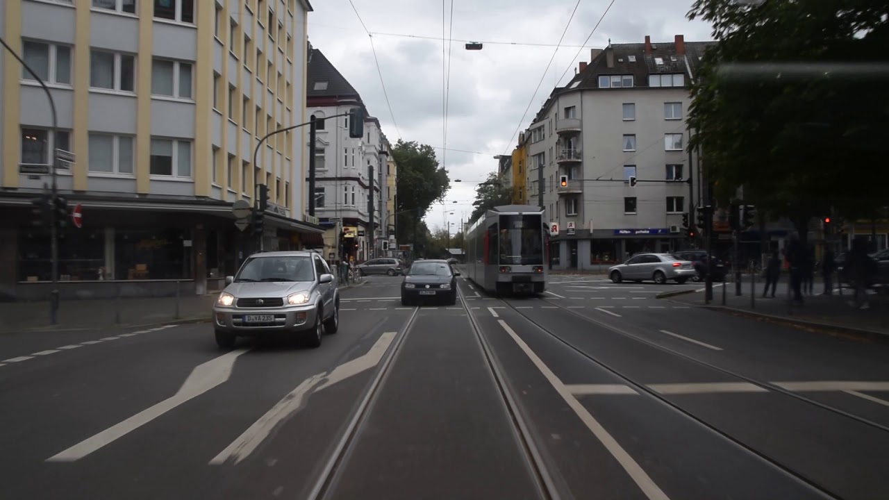 Von Uni Ost/Botanischer Garten bis Rather Str./Hochschule HSD mit der