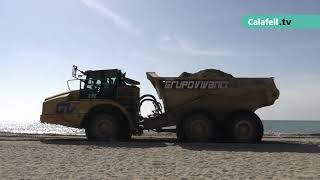 Aportaci&oacute; de sorra a Calafell Platja