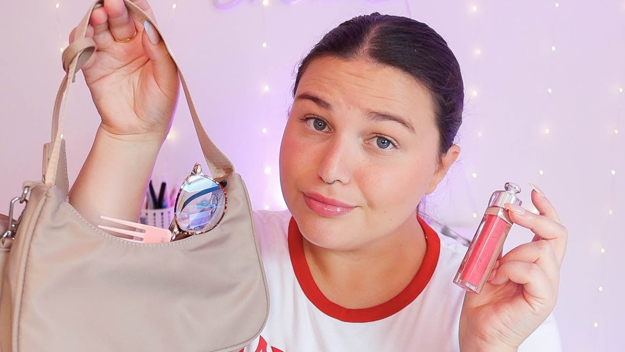 ASMR POV La Peste de la classe fouille dans ton sac ! YouTube