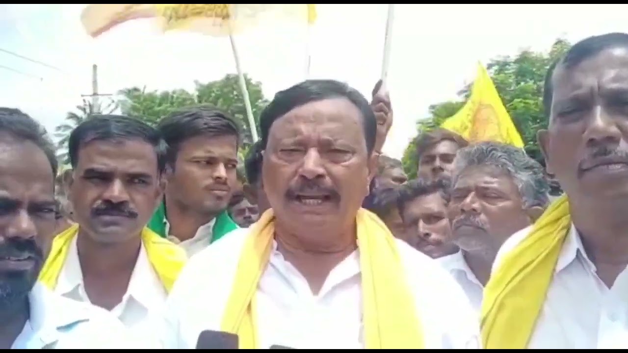 Agitation on Farmer's Issues by BK Parthasarathi Garu