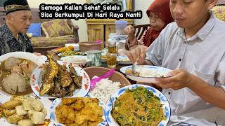 Special Iftar with the Cemara Family: Simple Meals, As Long As There's Meat