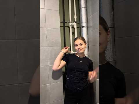 Закончили установку шкафа в нише?
