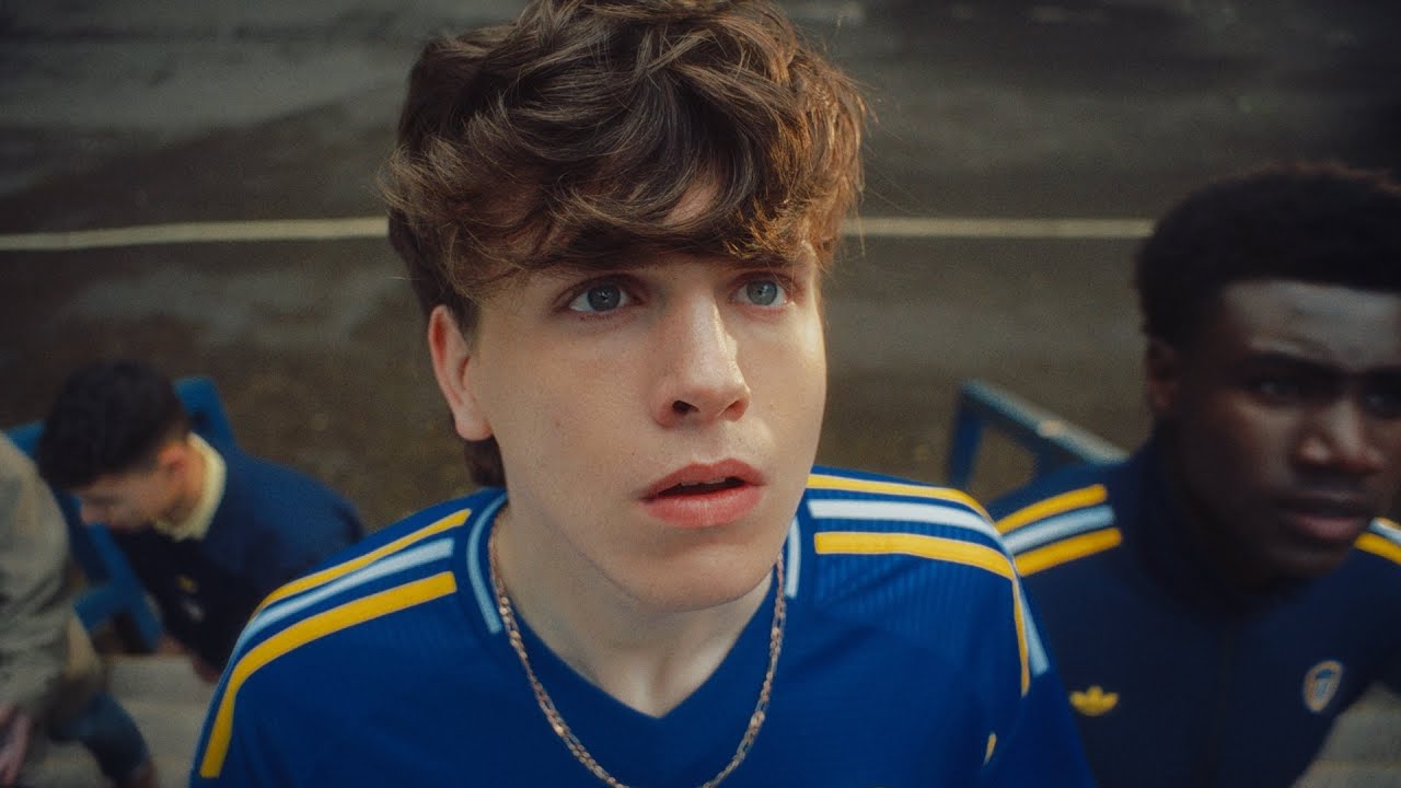 leeds always take more 💙💛 Leeds United 25/26 away jersey