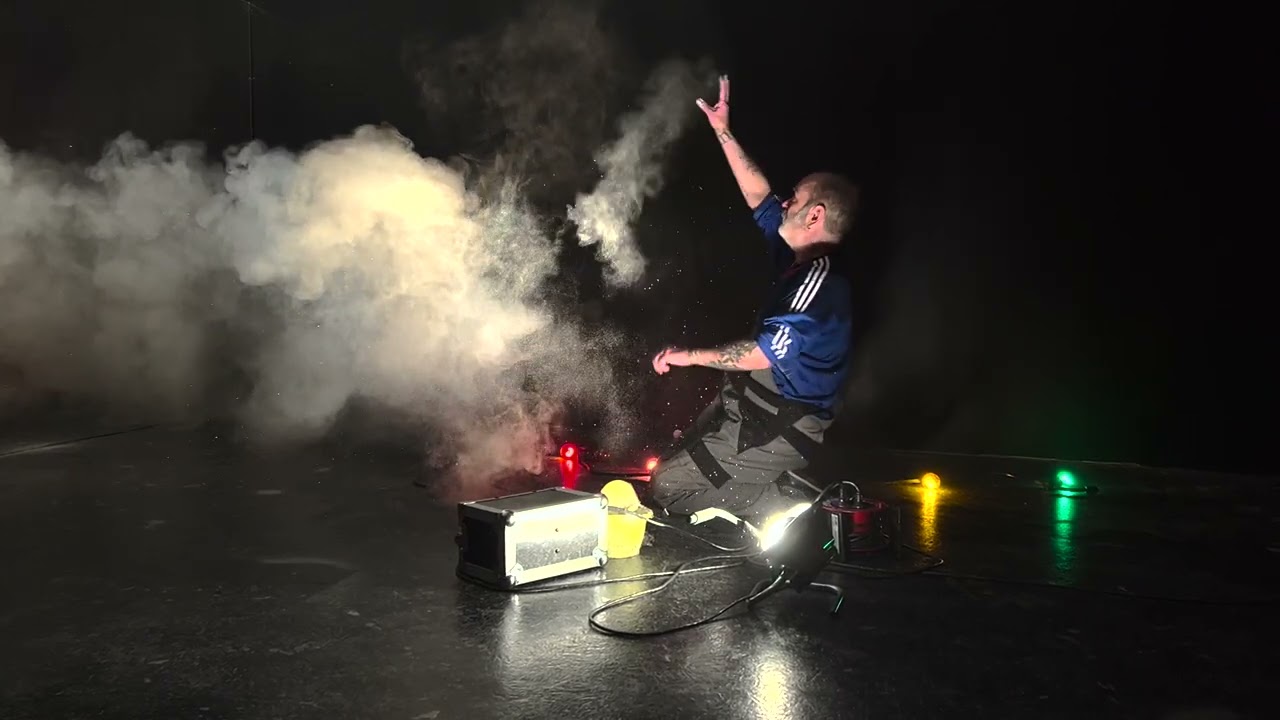 Douglas Gordon - Issue 7