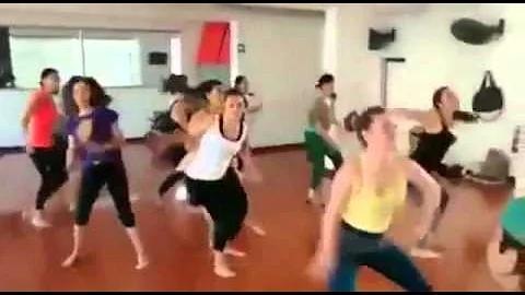 Danza Africana Mandingue con Florencia Valdes