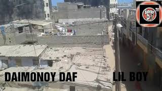group diamonoy daf modou ak guitar. gui