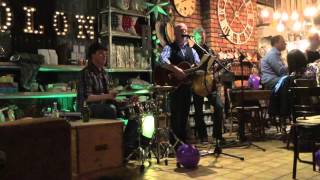 Y Chwalfa - Wanted Dead or Alive - Live at Bodlon café