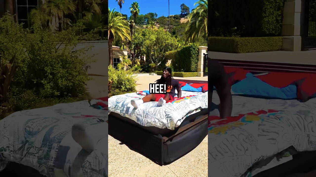 Kai Cenat Drives His New Car Bed! 🔥😭