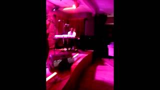 Saxsa Khai Kunyinaipad