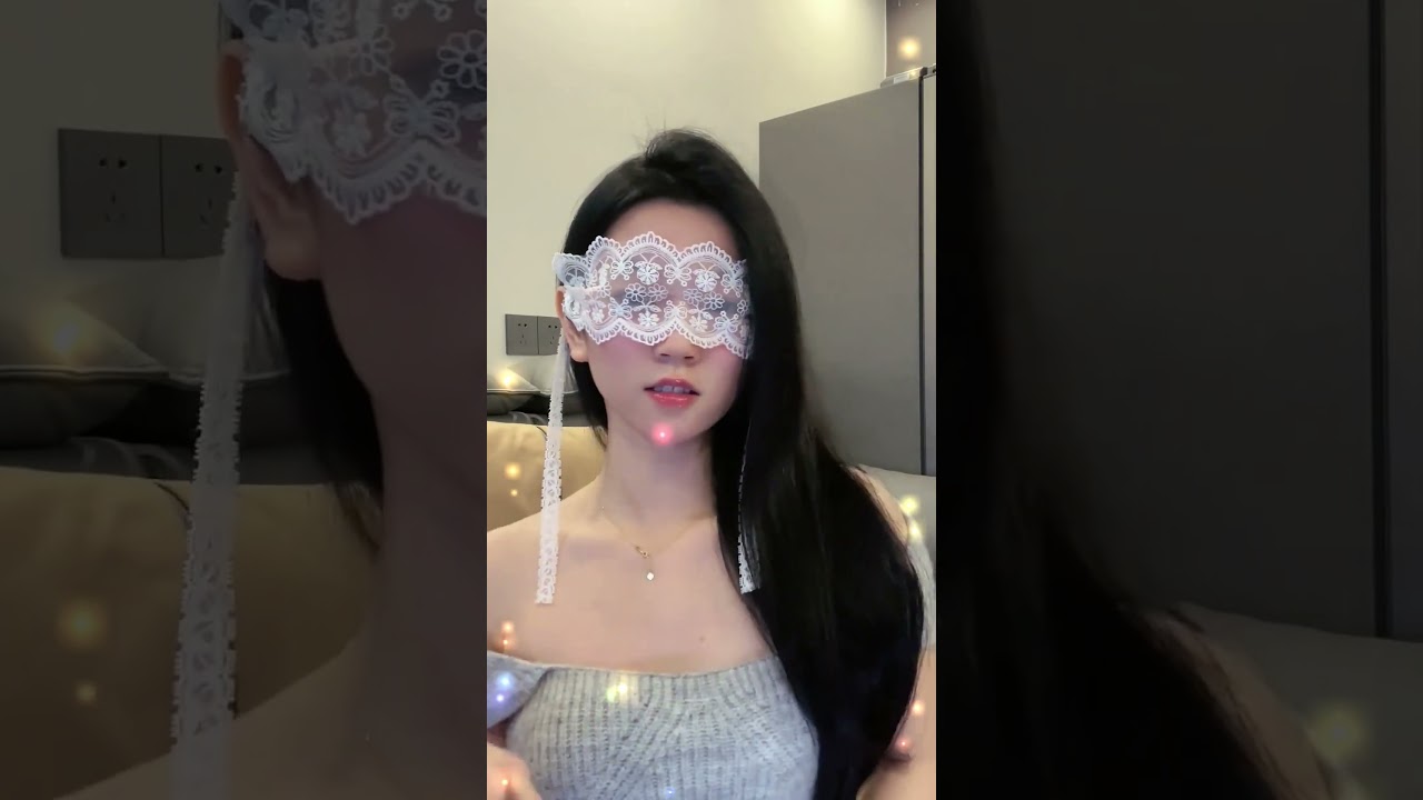 潮韵圣体：越越的反差诱惑