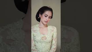 Kebaya Maudy Ayunda Sebelum Sungkeman &amp; Siraman