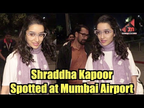 Shraddha Kapoor Spotted at Mumbai Airport