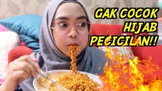 BACA HATE COMMENT SAMBIL MAKAN MIE PEDES