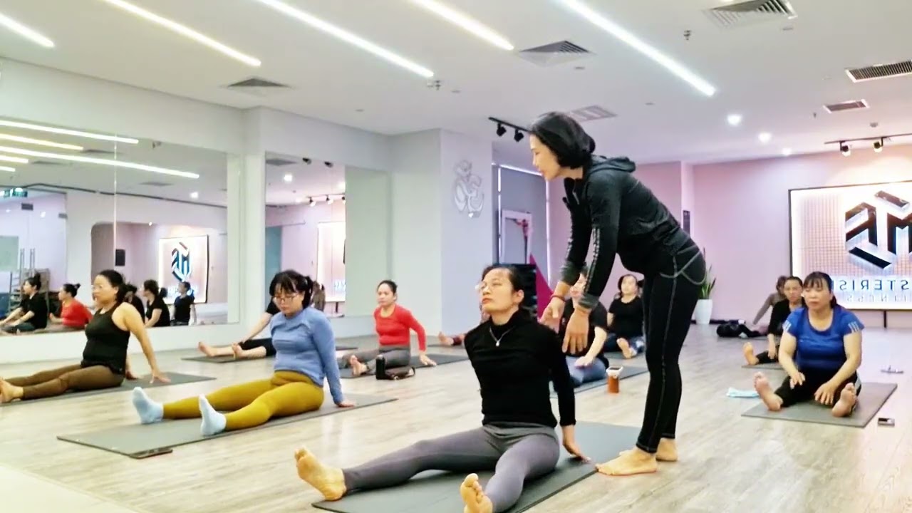 Lớp cộng đồng chủ đề Linh hoạt cột sống - Master Hồng Nguyễn (29/1/2026)