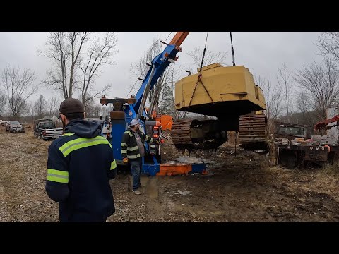 Salvage yard sold an excavator and they called US to help! (our towtruck said it was way overloaded)