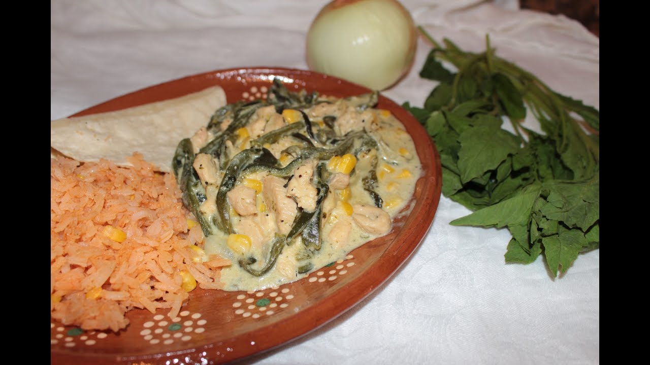 Pollo con Rajas Poblanas - YouTube
