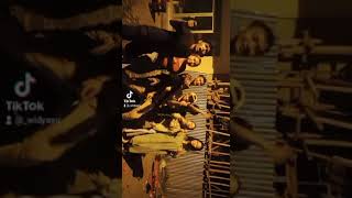 org kesurupan saat sedang bermain tik tok