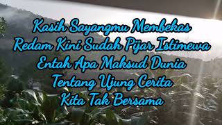 LIRIK LAGU HATI - HATI DIJALAN || TULUS COVER BY INDAH YASTAMI