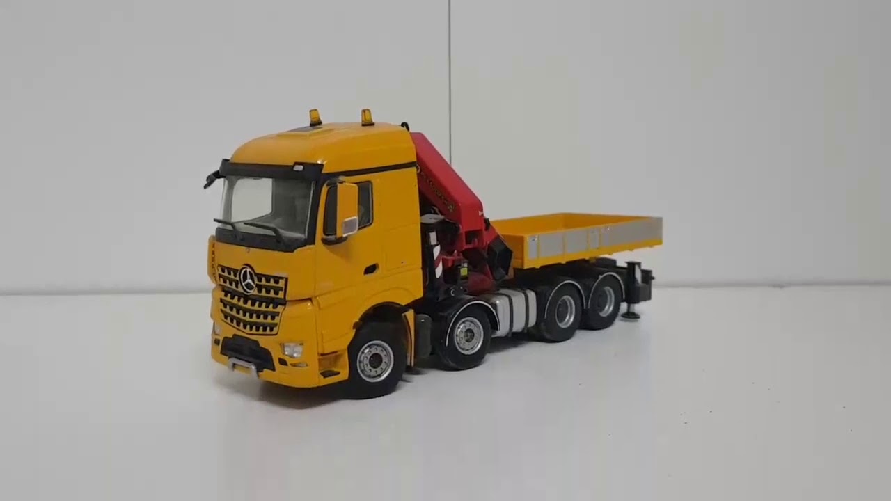 WSI 1:50 Mercedes-Benz Arocs + Palfinger crane - YouTube