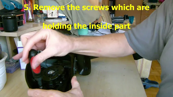 Folding side mirror - broken gear Kia Ceed 2006 - 2012 - How to fix it