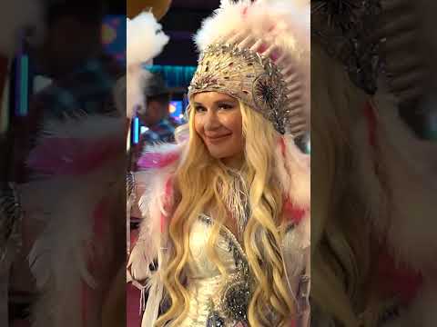 Праздничная атмосфера в
