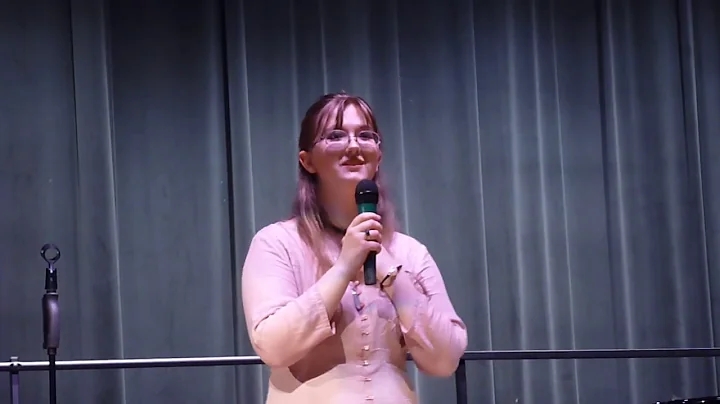 Mikhayla singing Blackbird