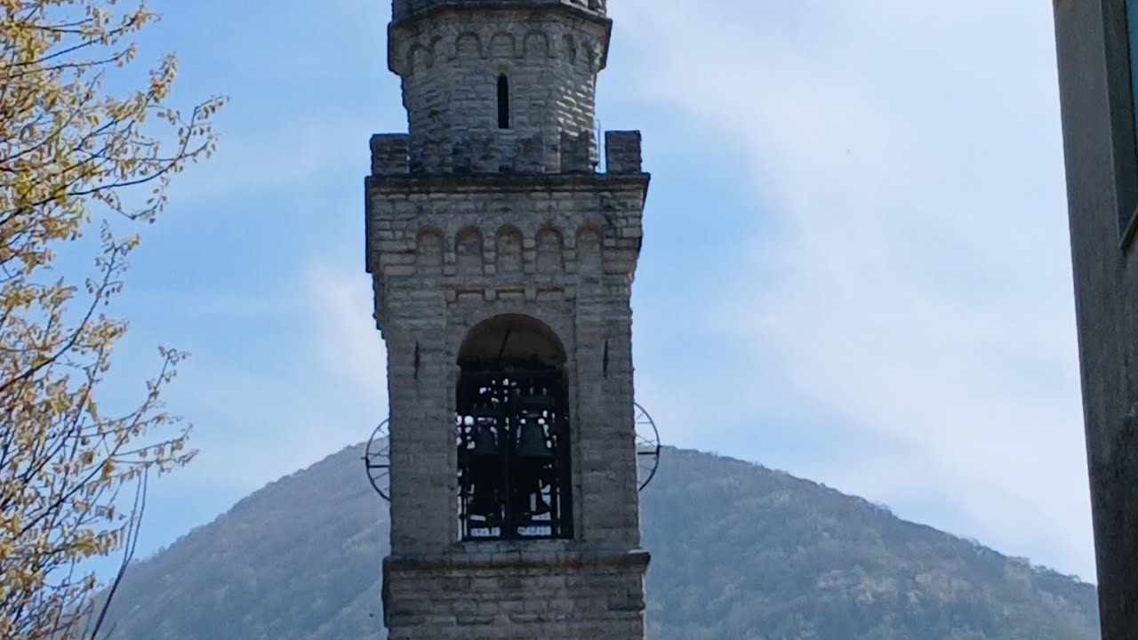 Le campane di Albino (BG) Suonata a 4 mani gandinese suonata sul Tastierone