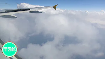 ¿Por qué los aviones no atraviesan las nubes?