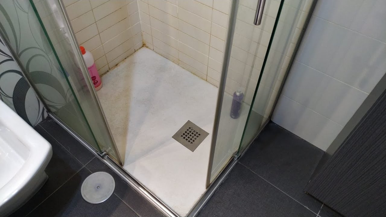 Cómo desatascar un plato de ducha. La forma más sencilla. — Blog de  GroupSumi