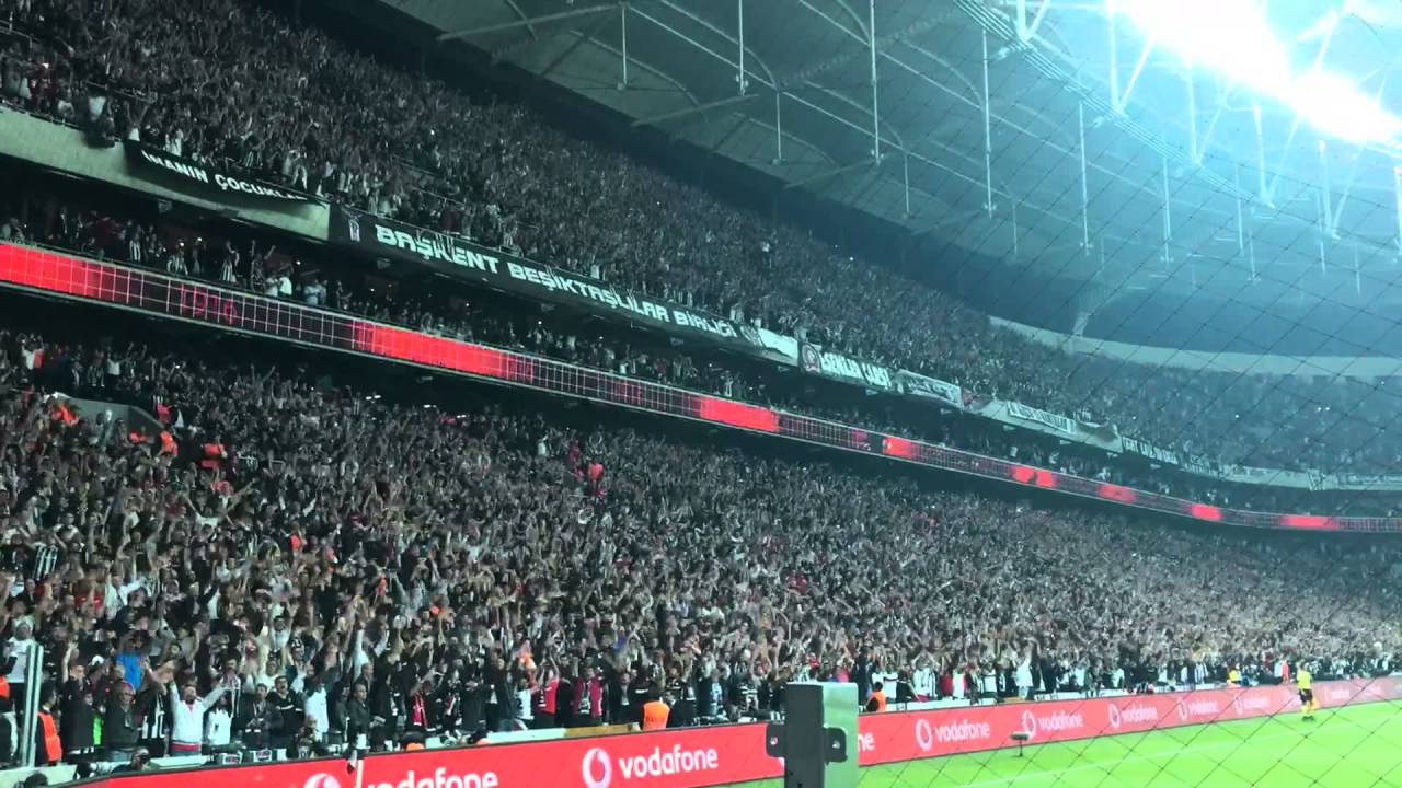 Vodafone Arena Desibel Rekoru Youtube