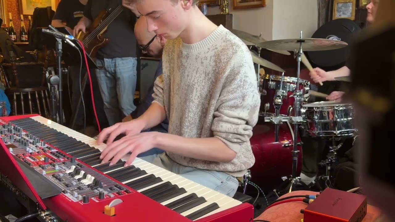 'Song for Bilbao' Played by Leeds Fusion Jazz group ABTUSE