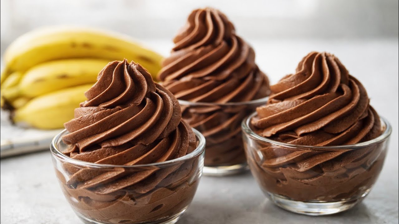 Лучший рецепт мусса этой весной! Только банан и шоколад. Простой рецепт за 5 минут.