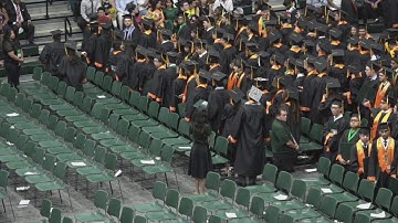 Erik Jonsson School of Engineering and Computer Science – 2 Spring Commencement 2023