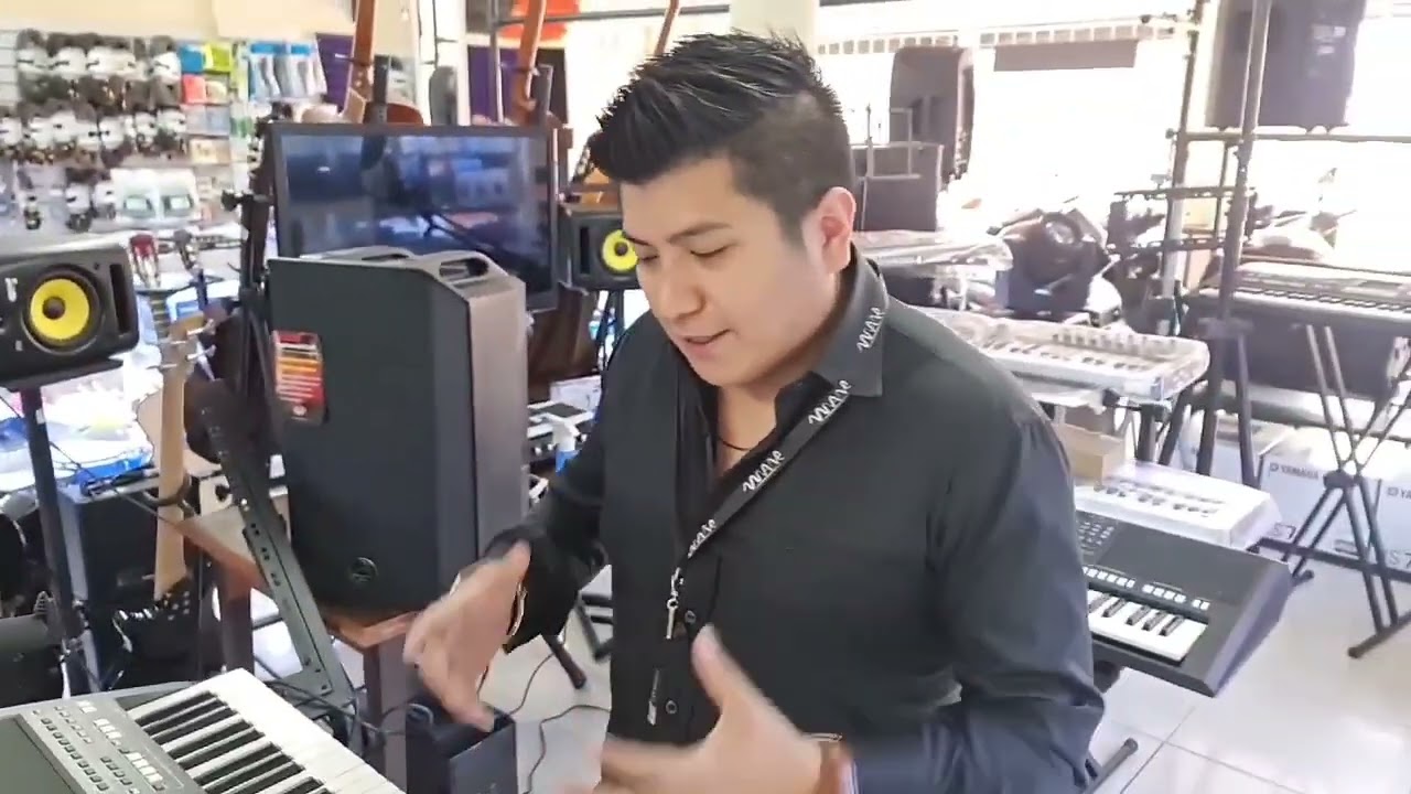 Demostración de Samples y ritmos Chicheros Nacionales en el Yamaha PSR670 más utilizados en Ecuador