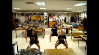 BHS Cheerleading Sidelines 2014