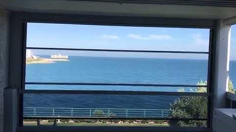 Guillotine Window 3 Panel Vertically Sliding Automated Sash Glass System Application