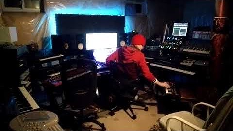 Big Jam with 12 Synths and Akai MPC X