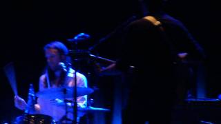 Fleet Foxes - He Doesn't Know Why (Live at Hammersmith Apollo 1/6/2011) Wealth